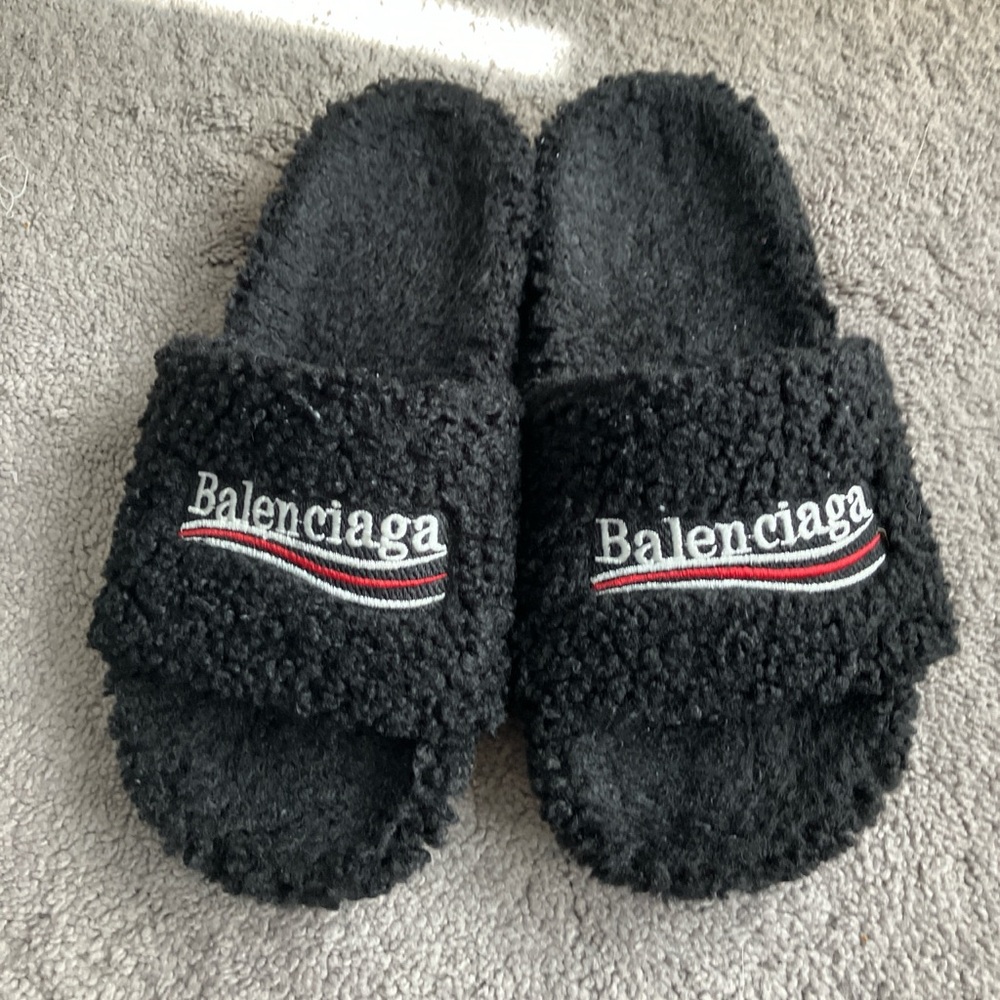 Balenciaga Black Fuzzy Slides